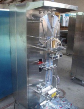 pouch filling machine